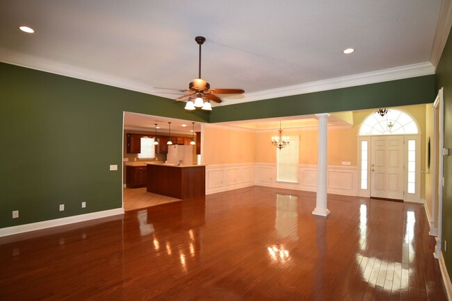 Building Photo - 774 Seascape Rd