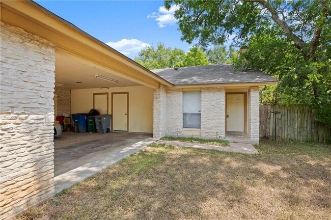 Building Photo - 12809 Copper Cliff Ave