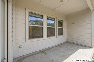 Building Photo - 13010 Vista Holw