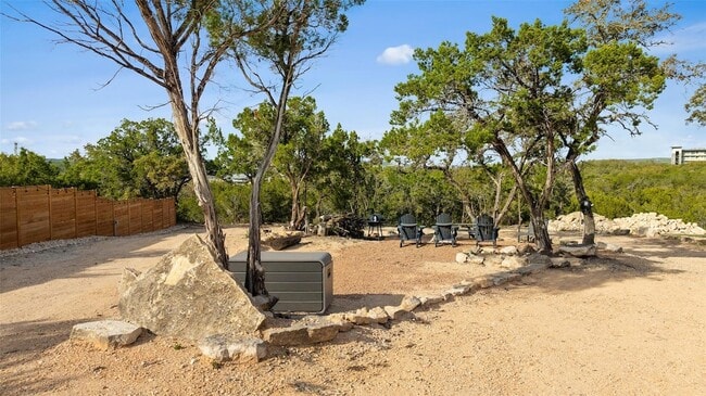 Building Photo - 17210 W Beach Rd