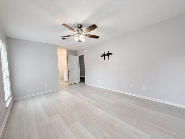 Building Photo - Single Family Home in the Heart of Mandarin!