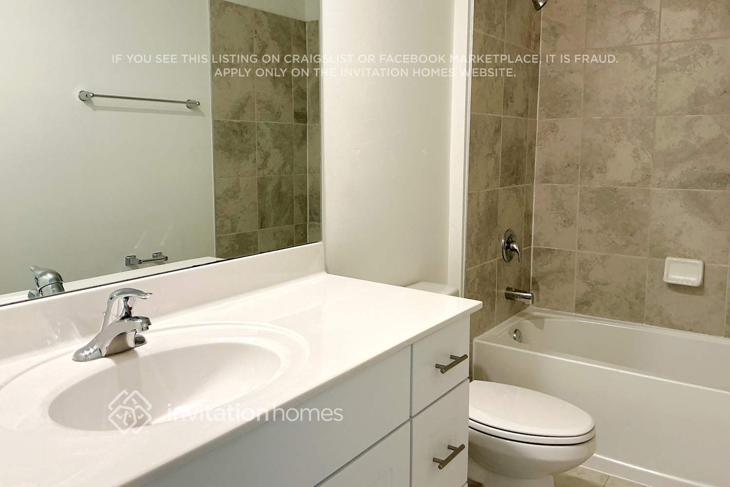 Building Photo - 4275 Palatina Way