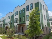 Building Photo - 609 S Edisto Ave