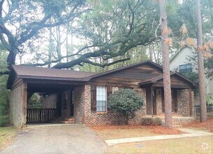 Building Photo - *****AVAILABLE NOW*****