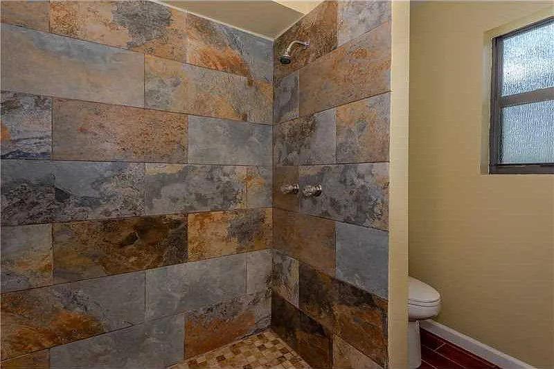 Bath - 8360 SW 122nd St