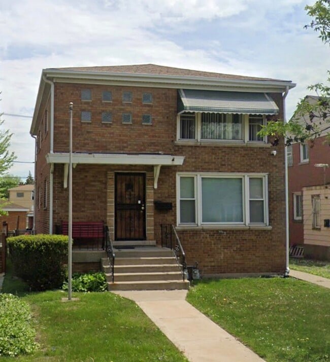 Building Photo - 11251 S Ave L