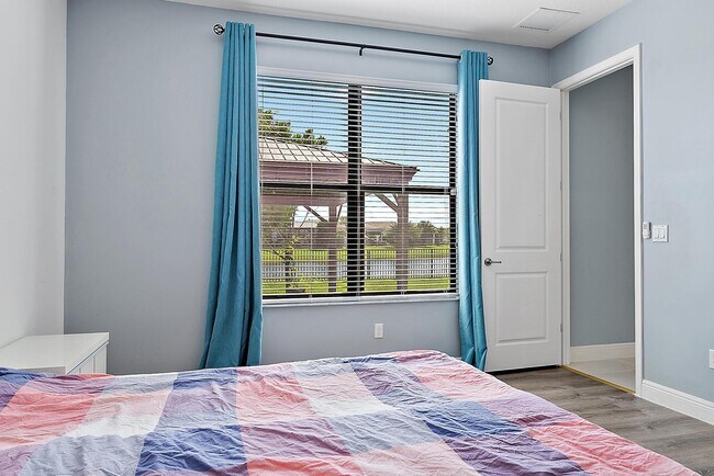 Building Photo - 5420 Quiet Lake Pl