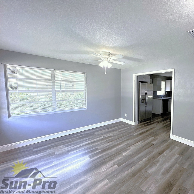 Building Photo - 723 Madison Ave