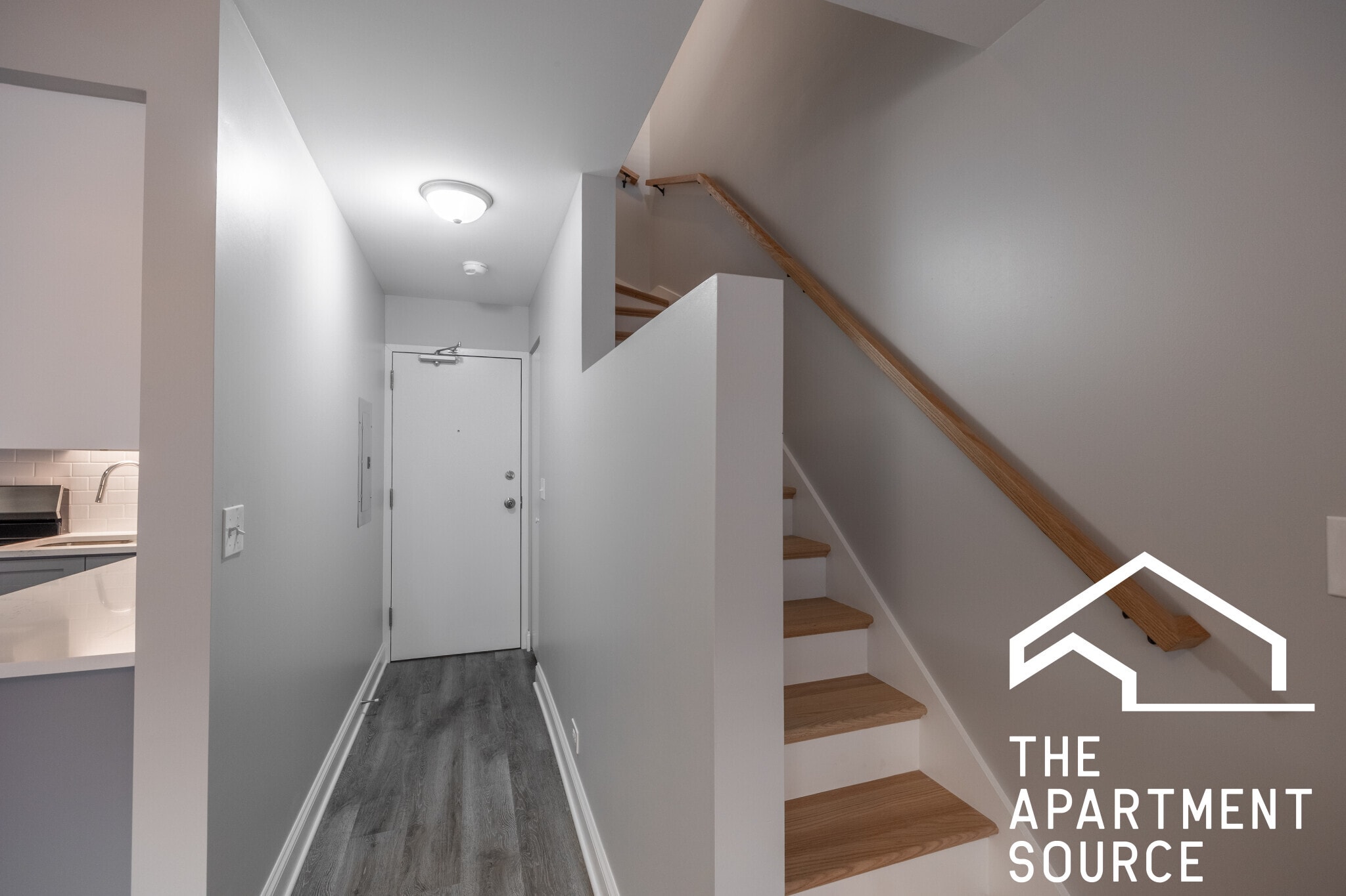 Building Photo - 744 W Gordon Ter