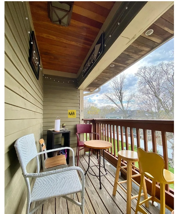 Building Photo - 21 Dorr St