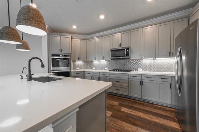 Building Photo - 703 Hardwood Grv Ct