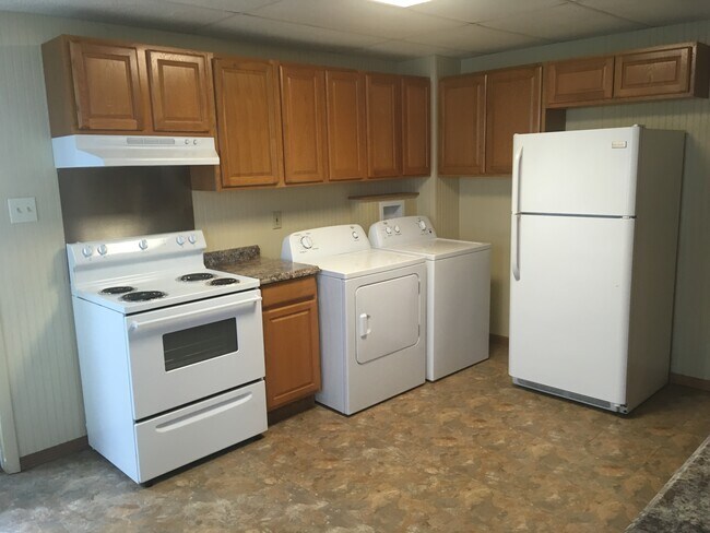 Building Photo - 347 Catherine St