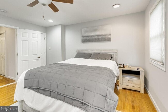 Building Photo - 920 S 16th St