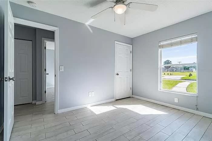 Building Photo - 2002 N St Vincent St