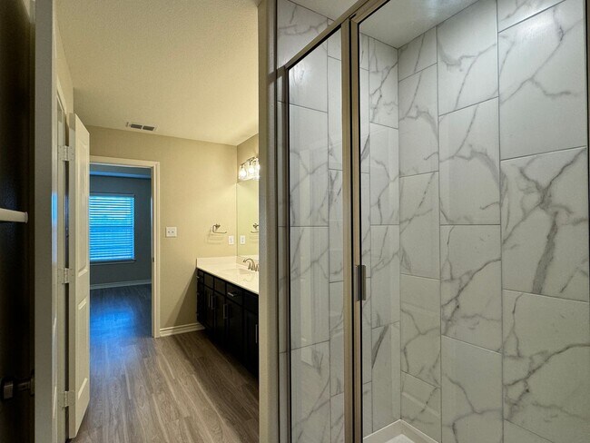 Building Photo - 14568 CR 2191