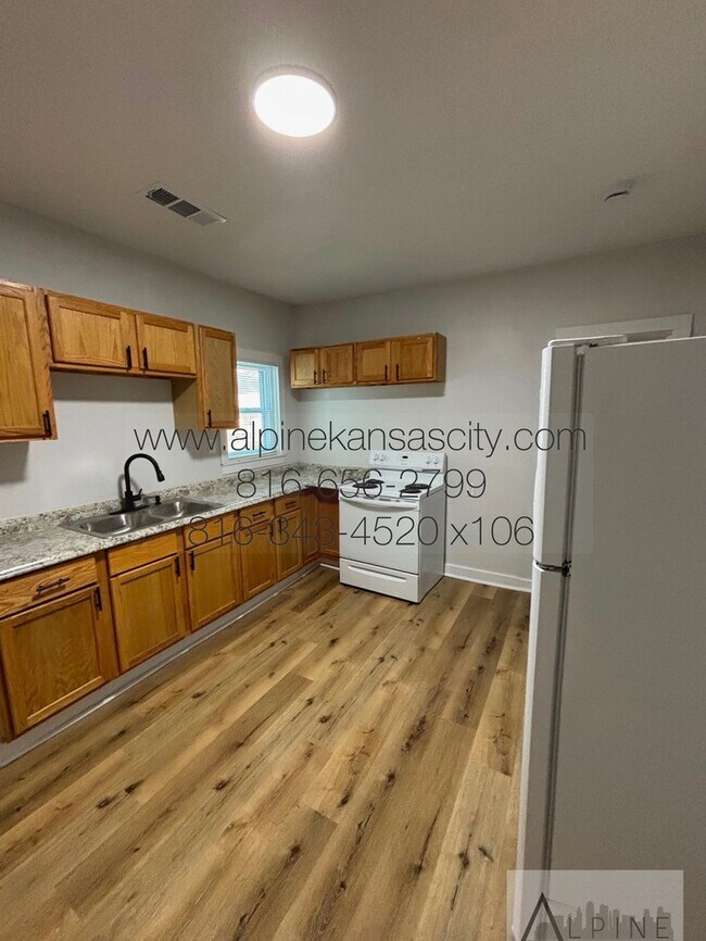 Building Photo - Northland Bungalow in Staley SD Available Now
