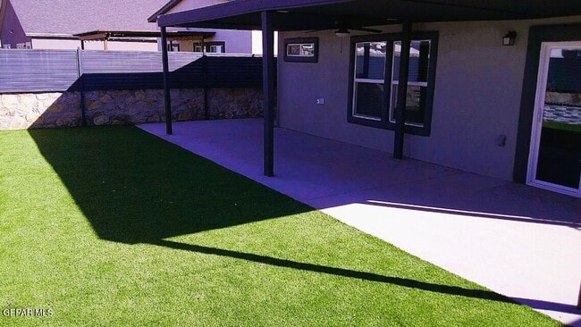 Building Photo - 7441 Norte Mesa Ln