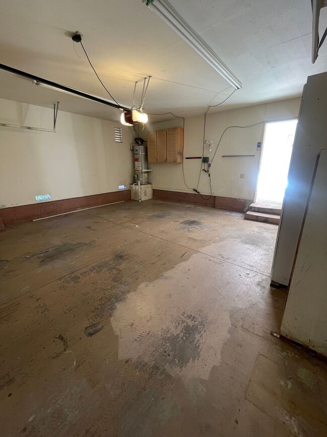 Building Photo - Spacious 2 Bed, 2 Bath House in Prestigious Coto de Caza For Rent!