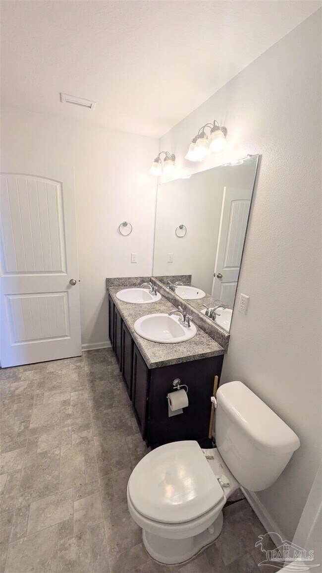 Building Photo - 5881 Little Leaf Court