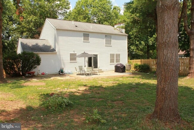 Building Photo - 18717 Flower Hill Way