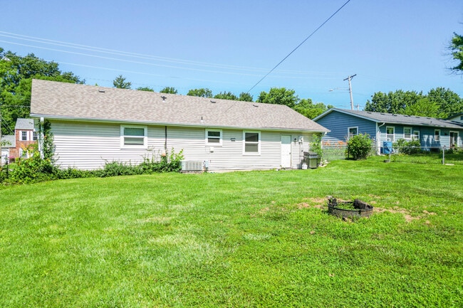 Building Photo - 3604 Bethel St