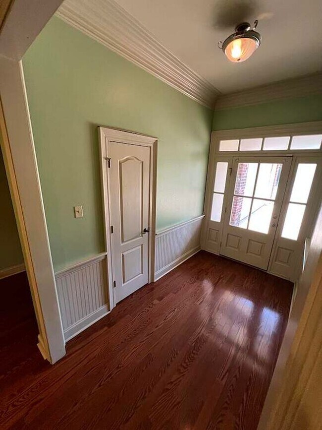 Building Photo - 3995 Water Oak Dr