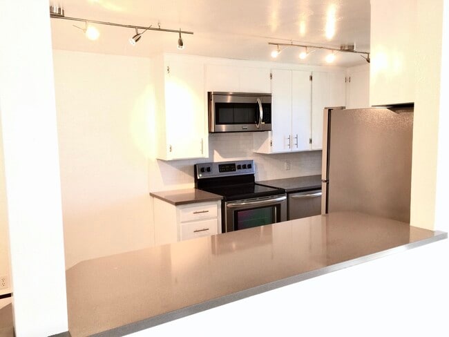 Building Photo - 1207 Francis St