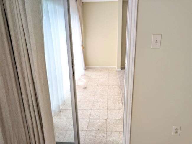 Building Photo - 5050 Ambassador Way