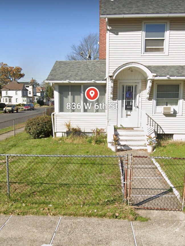 Primary Photo - 836 W 6th St