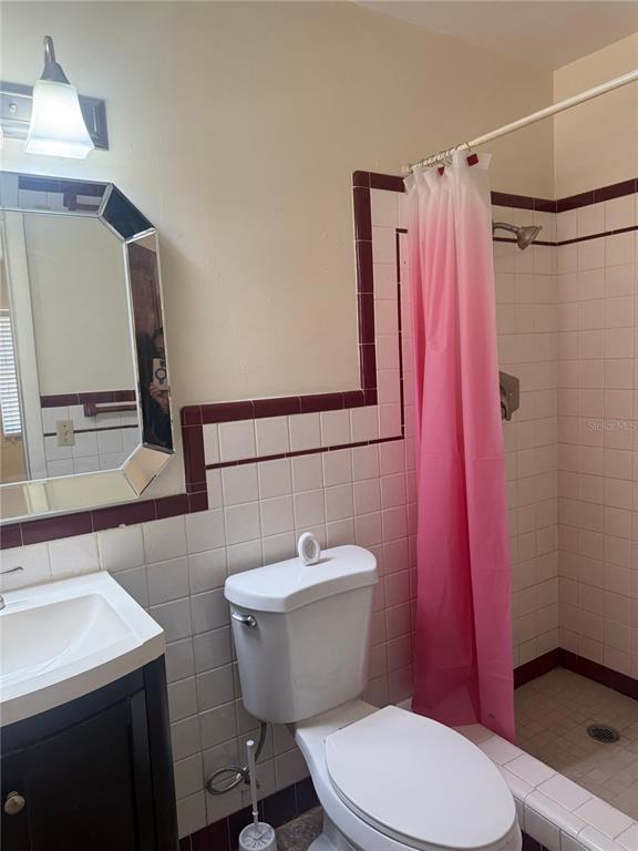 Building Photo - 206 Robin Rd