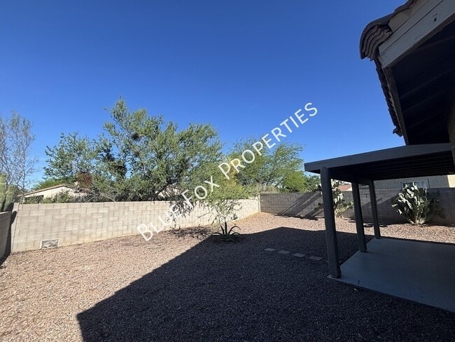 Building Photo - 13385 N Vistoso Bluff Pl