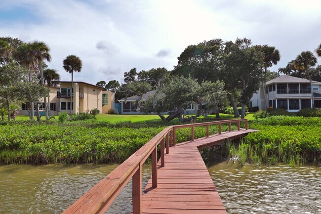 Building Photo - Sunrises with the Dolphins! Large Spacious...