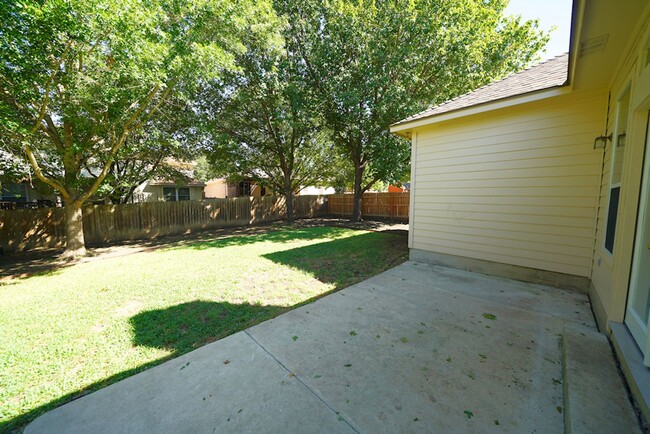 Building Photo - Stunning Single-Story Home Now Available i...