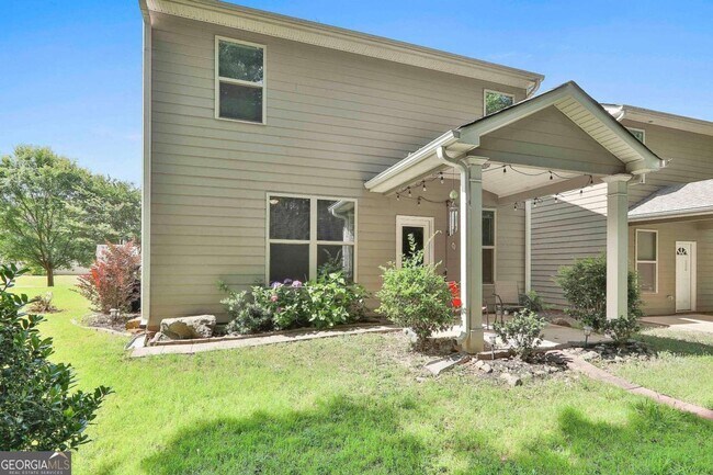 Building Photo - 240 Stillwood Dr