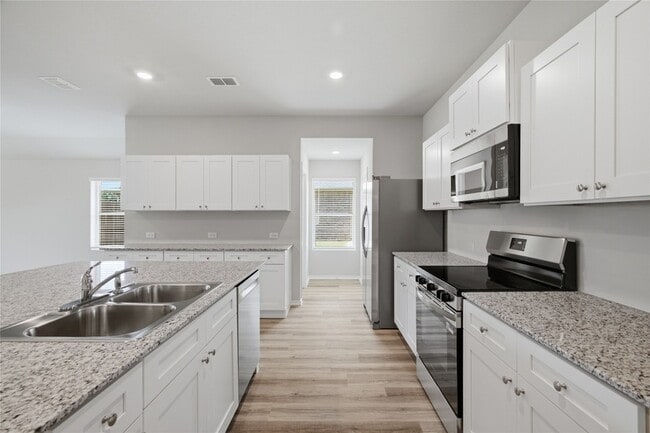 Building Photo - 312 Blanco Dr