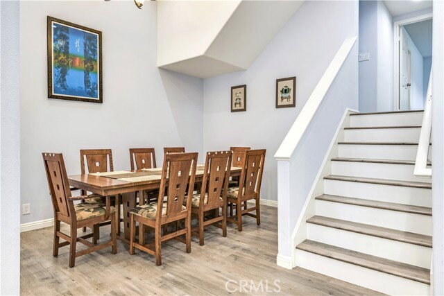 Building Photo - 16 Monterey Ct