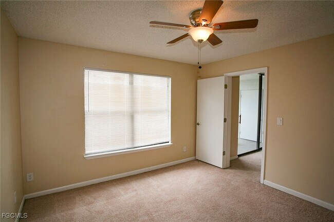 Building Photo - 13571 Eagle Ridge Dr