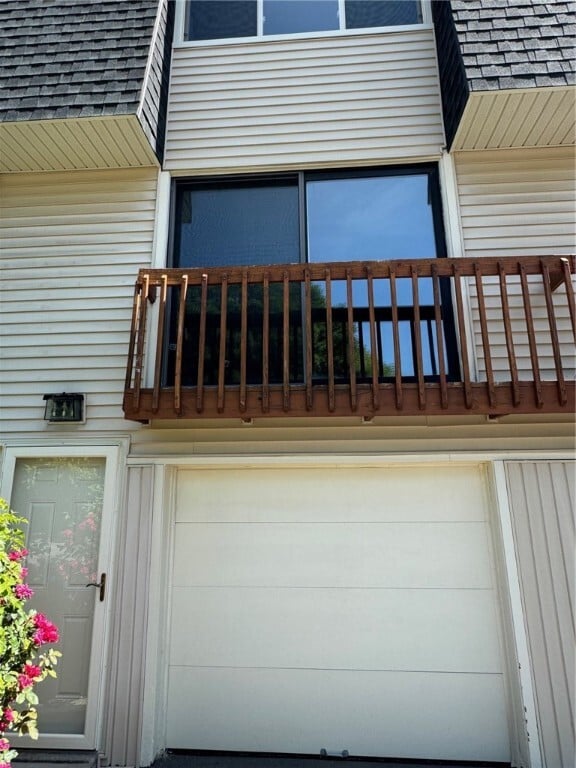 Primary Photo - 77 Penn Ln