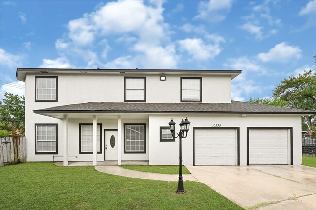 Building Photo - 10535 Emnora Ln