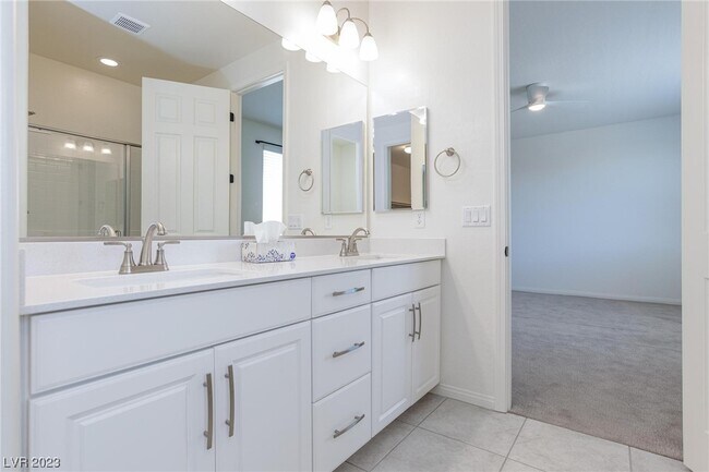 Building Photo - 10117 Heron Lake Ave