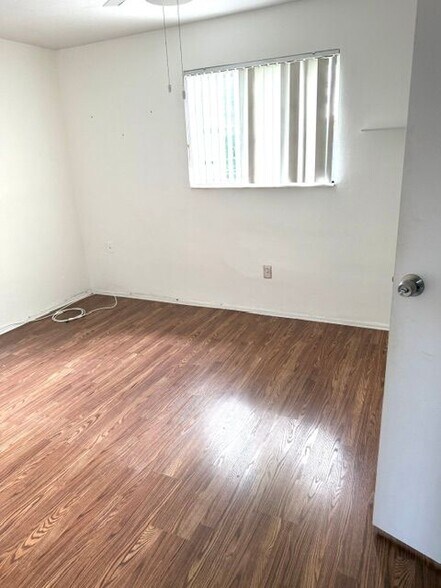 Building Photo - 2560 NW 81st Terrace