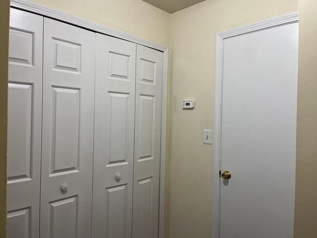 Building Photo - 9811 Michael Edward Dr