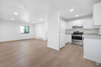 Building Photo - Cute 2 bedroom, 2 bath Condo for rent in R...