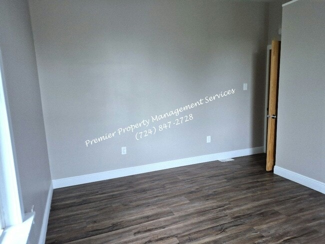 Building Photo - 3304 42nd St