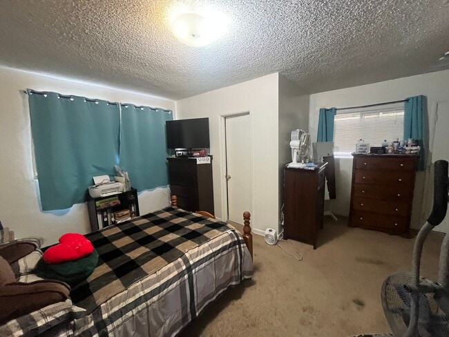 Building Photo - 3 Bedroom, 2 Bathroom Home in Normal Heights
