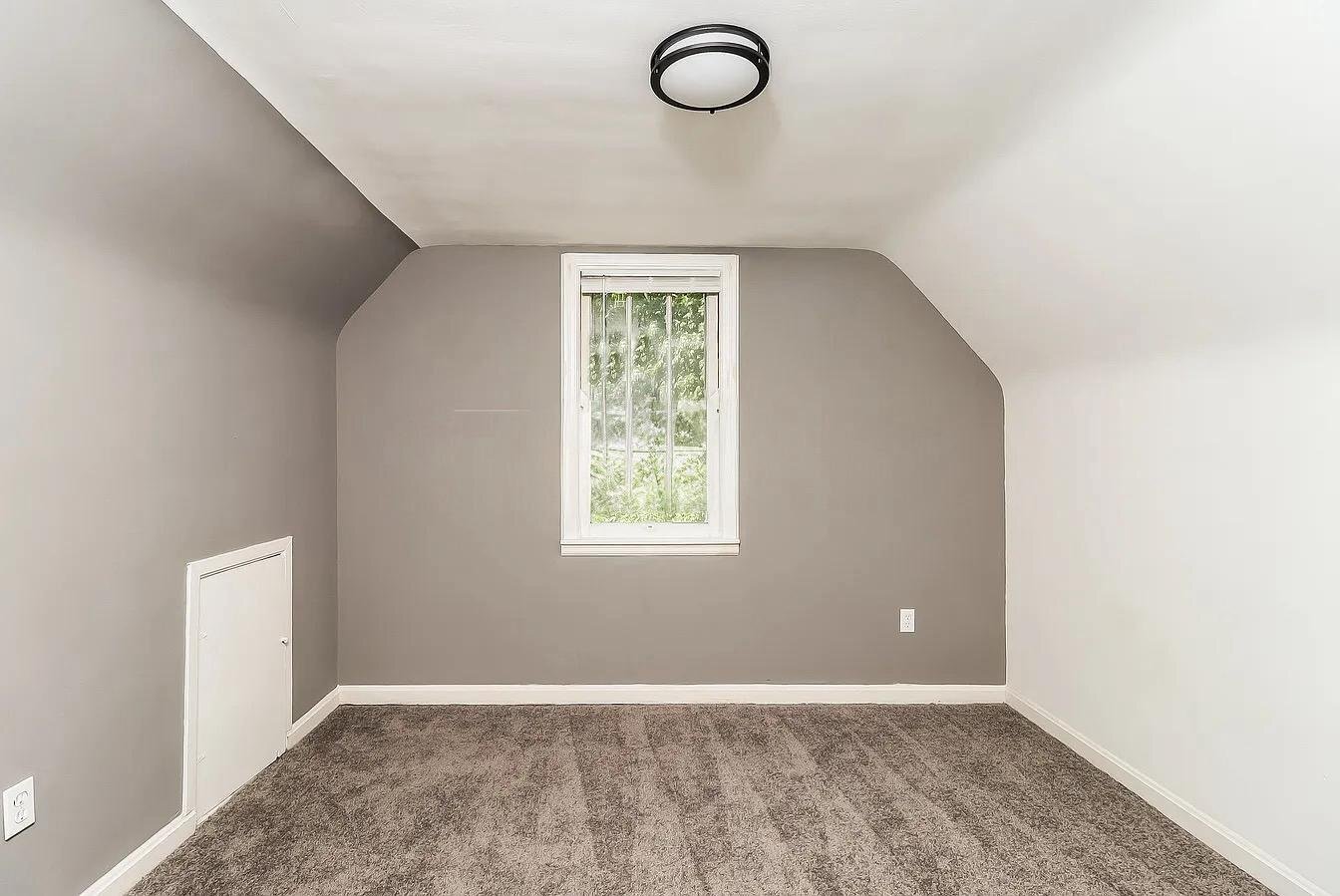 Building Photo - 1522 Kinney Ave