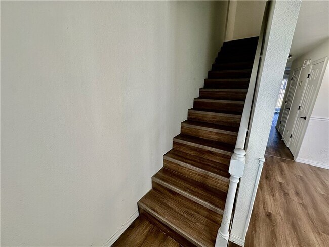 Building Photo - 1244 SW Elm Tree Rd