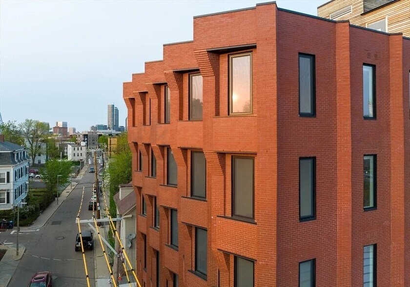 Building Photo - 80 Terrace St