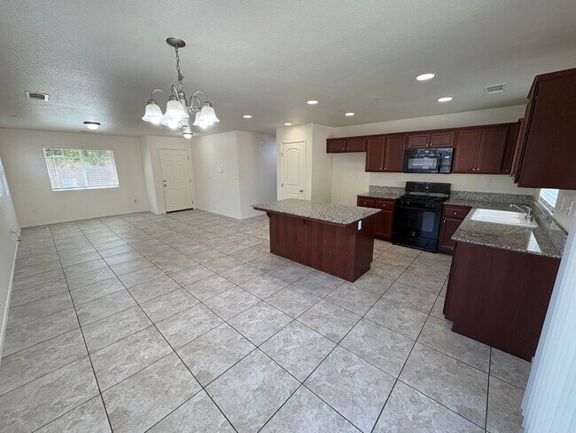 Building Photo - 2314 Cape Canyon Ave