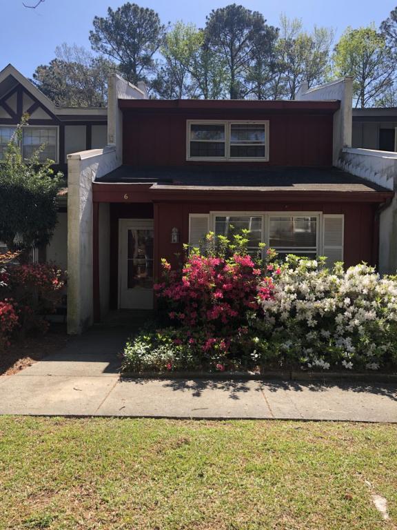Primary Photo - 126 Oakmont Dr